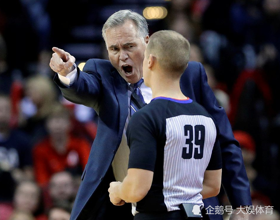AYX-莱万多夫斯基遭遇三持续失利，篮网教练压力巨大！
