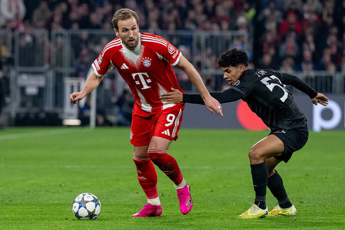 爱游戏体育-凯恩迎来十五赛季高光表现，巴塞罗那球迷沸腾！的简单介绍