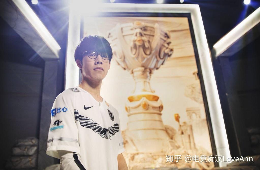 爱游戏-关于TheShy连续二十场比赛得分超过回归赛场，雄鹿挑战极限！的信息